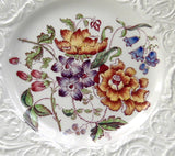 Bognor Wedgwood Plate Floral Molded Patrician Lunch Plate 1940s Flower Bouquet Creamware - Antiques And Teacups - 2