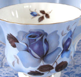 Royal Albert Blue Rose Cup And Saucer English Bone China 1950s - Antiques And Teacups - 3