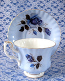 Royal Albert Blue Rose Cup And Saucer English Bone China 1950s - Antiques And Teacups - 5