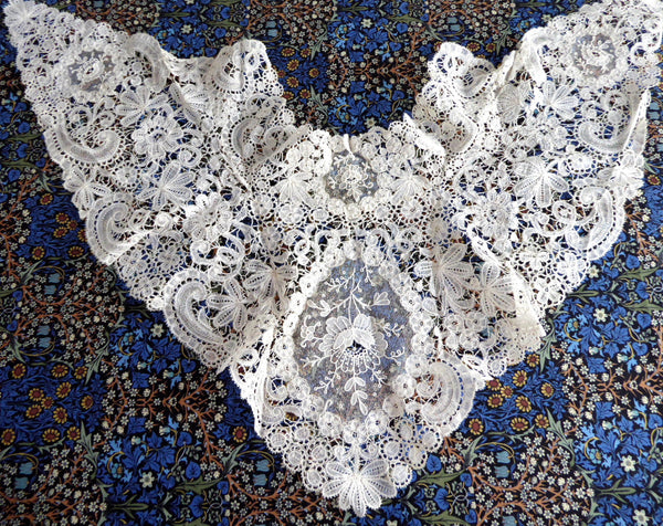 Antique Lace collar Point de Gaze Mixed Lace Brussels 1800s Hand