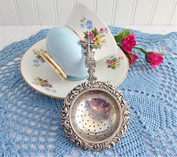 Vintage Tea Strainer Over The Cup Strainer Turning Windmill 1940s