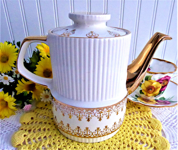 Gibson Teapot Retro White Gold Filigree England 1950s Tall