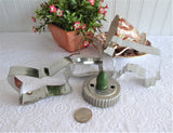 Tin Cookie Cutters Biscuit Nickel Vintage Set Of 4 Butterfly Cow Heart Strap Biscuit Green Handle