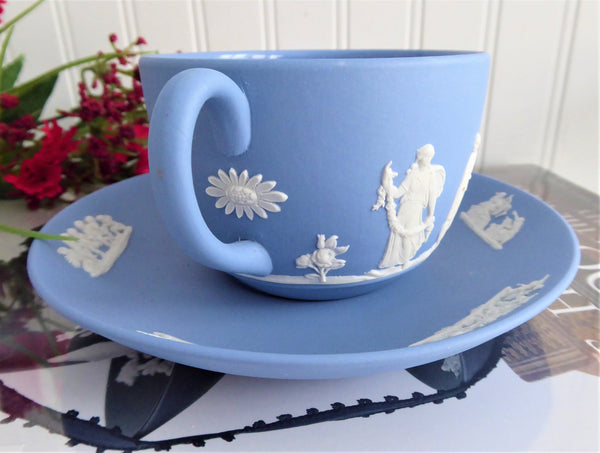 Cup and Saucer Wedgwood Blue Jasperware Sacrifice Figures Cherubs 1960 –  Antiques And Teacups