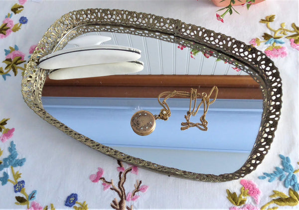 Vintage Mirrored Tray Vanity Bar Tray Filigree Tray 1960s Perfume Tray –  Antiques And Teacups