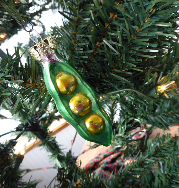 Set 3 German Blown Glass Christmas Tree Ornaments 1970s Potato Pea
