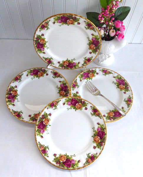   Old Country Roses 中皿4セット Amazon.com: Royal Albert Old Country Roses Bowls Set of 4