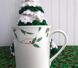 Mug Holly Design 1989 England Christmas Tea 40th Anniversary Boehm 4.25 Inches