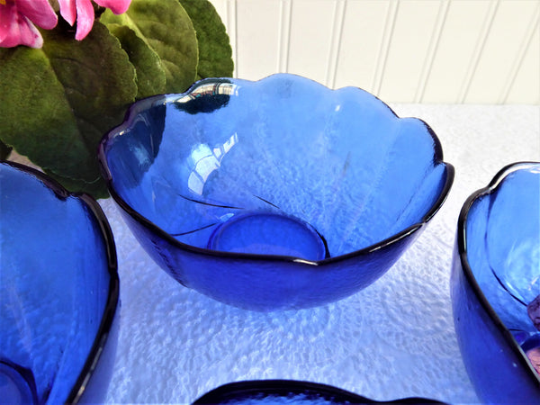 Service 4 Grandes Tasses Et Soucoupes Arcoroc Bleu Cobalt - Vintage, Verre, Occasion