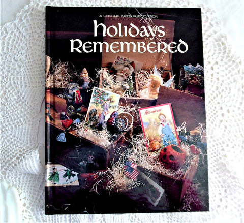 Holidays Remembered Cross Stitch Book 1993 Leisure Arts Halloween Thanksgiving Valentine