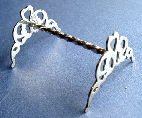 Edwardian Kniferest English Silver Plated Andiron Heart Barley Twist 1890-1910