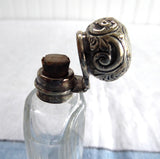 Edwardian Sterling Silver Lid Perfume Sal Volatile Bottle Hand Engraved 1902 Repousse