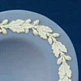 Wedgwood Jasperware 3 Graces Heart Dish Blue And White Acorn Border