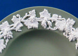 Pair Wedgwood Green Jasperware England Ashtrays Grapevine Dishes English 1960s