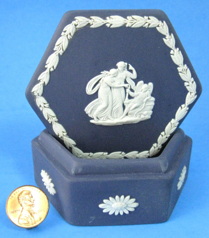 Wedgwood Jasperware Lidded Box 1973 Cupid Asleep Dark Blue Hexagon