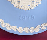 Wedgwood Christmas Plate 1979 Buckingham Palace London Blue White Jasper Boxed