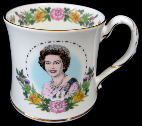 Queen Elizabeth II Coalport 60th Birthday Mug 1986 England Bone China Pretty