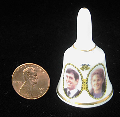 Miniature Bell Souvenir Prince Andrew And Fergie 1986 Royal Wedding