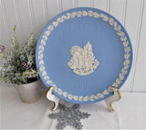 Victorian Carolers 1993 Wedgwood Christmas Plate Holiday Blue White Jasperware