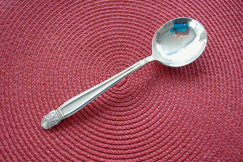 Ensemble De 12 Dessous D'Assiettes En Argent Massif 800/1000 Ensemble De 12 Dessous D'Assiettes En Argent Massif 800/1000