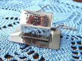 Tea House Shape Tea Diffuser Chrome Infuser New Tea Steeper With Tray