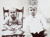 Photo Pair Of Bored Children Wisconsin 1870-1880s Cabinet Card Mid Victorian Ephemera