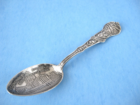 Sterling Silver Spoon Chicago Illinois Souvenir 1890s Fully Embossed Engraved Monogram B
