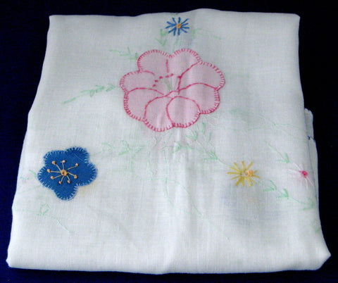 embroidered dresser scarf Table Runner/dresser Scarf- Linen - Embroidered Flowers and Bows With Crochet Edging