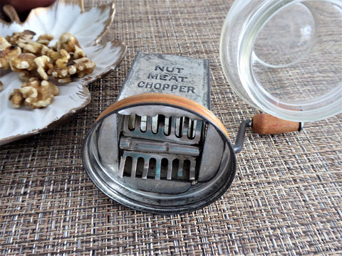 1950s Pamco Food Nut Chopper Glass Measuring Cup Wooden Aqua/teal Handle  Vintage Nut Chopper 3 Piece Set 