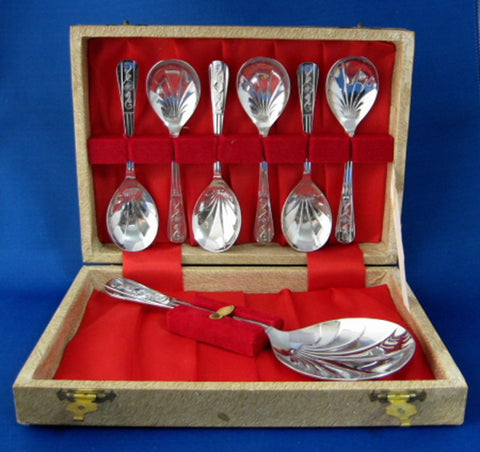 Boxed Dessert Spoon Set Of 7 Berry Trifle Set England 1940s Trifle Set Stainless