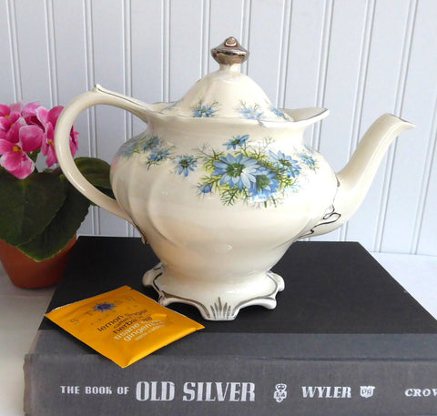 Gorgeous Sadler Teapot Victorian Shape Cornflowers Blue Platinum 1940s Large 4-6 Cups