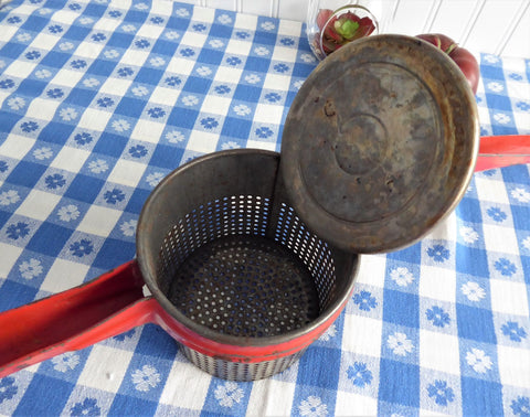 Original Red Paint Ricer Puree Long Handled Kitchen tool 1940s Vintage –  Antiques And Teacups