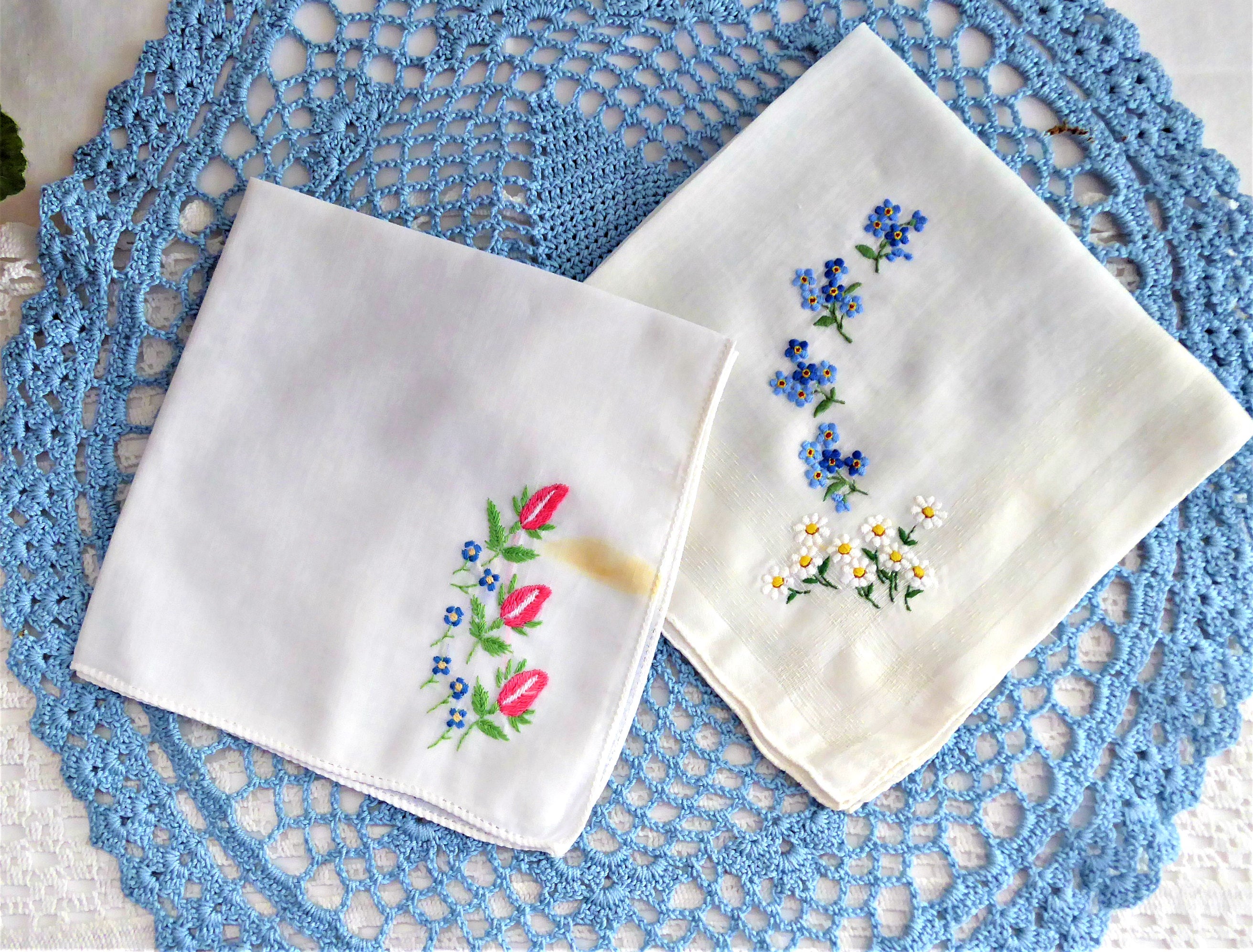 小物 1900s Hand Embroidery Handkerchief Pair Vintage Handkerchief Hand Embroidered Forget Me Nots