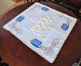 Teacup Appliqued Embroidered Tablecloth Pockets 4 Napkins 1950s Card Table 26X28