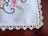 Teacup Appliqued Embroidered Tablecloth Pockets 4 Napkins 1950s Card Table 26X28