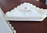 Teacup Appliqued Embroidered Tablecloth Pockets 4 Napkins 1950s Card Table 26X28