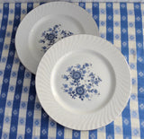 E Wedgwood Royal Blue Set Of 2 Dinner Plates 10 Inches 1960s Floral Blue White