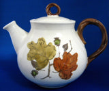 Teapot Metlox Poppytrail Woodland Gold Leaves Acorns 8-10 Cup X Large Size 1960s