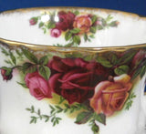 Old Country Roses Royal Albert Cup And Saucer English Made 1974-1992 Brush Gold
