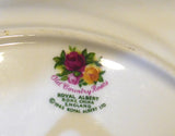 Clock Royal Albert Old Country Roses Dinner Plate 1970s English Factory Made