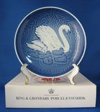 Mother's Day 1976 Plate Bing And Grondahl Swan And Babies Blue And White MIB Box