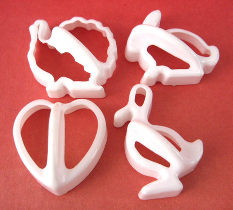 Cookie Cutters 4 Plastic Bunny Turkey Heart Duck Valentine Easter Thanksgiving