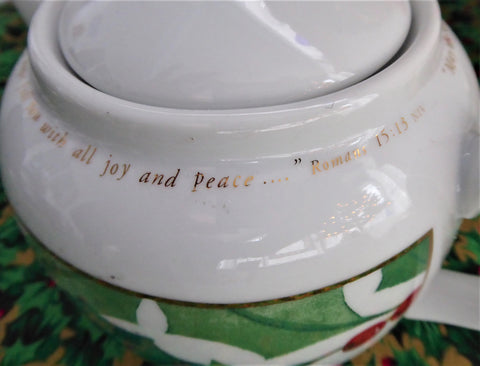 Holly Teapot Christmas Scripture Romans 15:13 Dayspring 22 Ounce Tea P ...