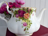 Teapot Old Country Roses Royal Albert 26 Ounces English 1974-1992 Tea For Two
