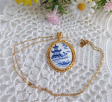 Spode Blue Willow Pendant Necklace 1980s Oval 24kt Gold Plated Danbury Mint