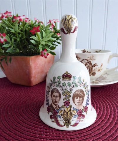 Hostess Bell 1981 Royal Wedding Prince Charles and Princess Diana Di Dinner Bell Masons