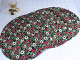 Christmas Placemats Quilted Set Of 4 Xmas Red White Gold Green Flowers on Black