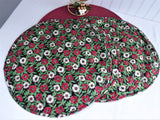 Christmas Placemats Quilted Set Of 4 Xmas Red White Gold Green Flowers on Black