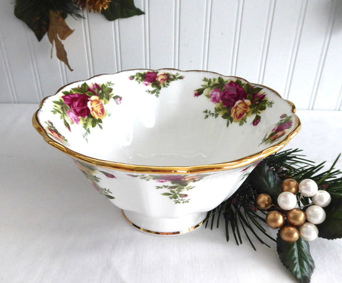 Footed Bowl Royal Albert Old Country Roses Round 1990s Pedestal 6.75 Inches