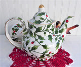 Christmas Teapot Holly Berries Chintz 1990s Porcelain Gold Trim 4 Cups